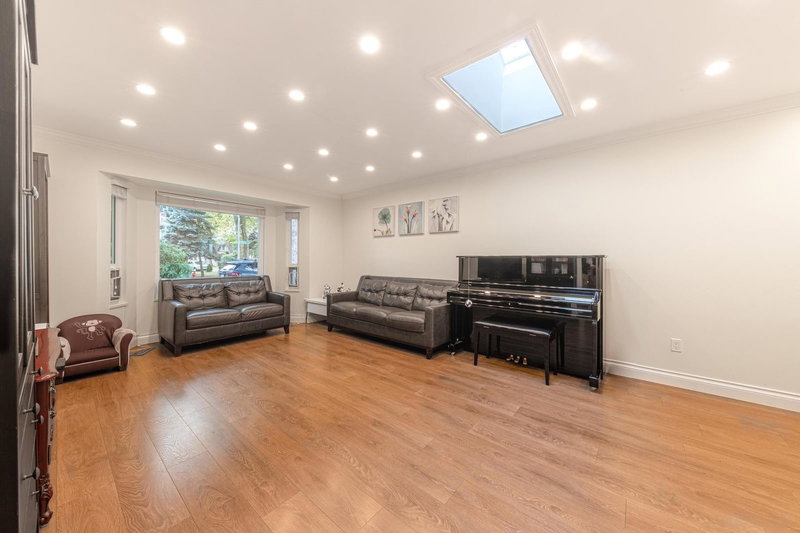 5179 Topaz Place, Richmond, V7C 4Z3 | Image 2