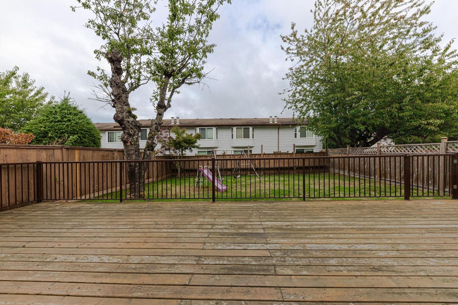 Listing Image 28