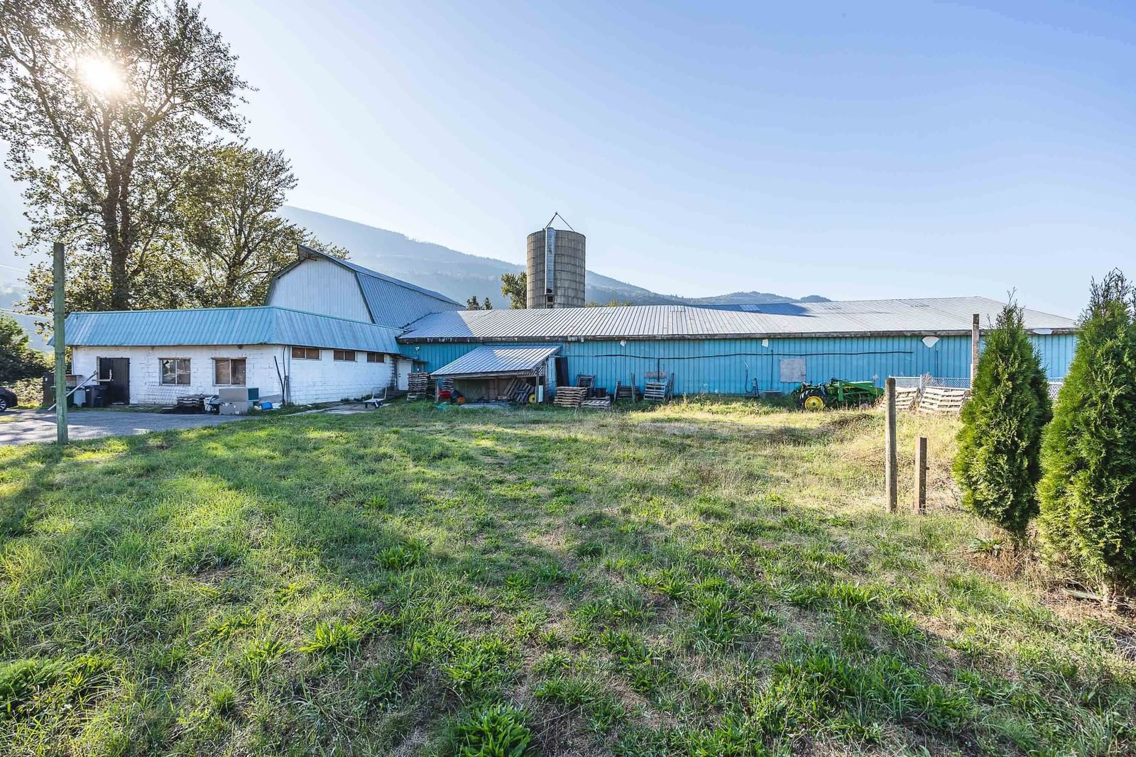 Listing Image 20