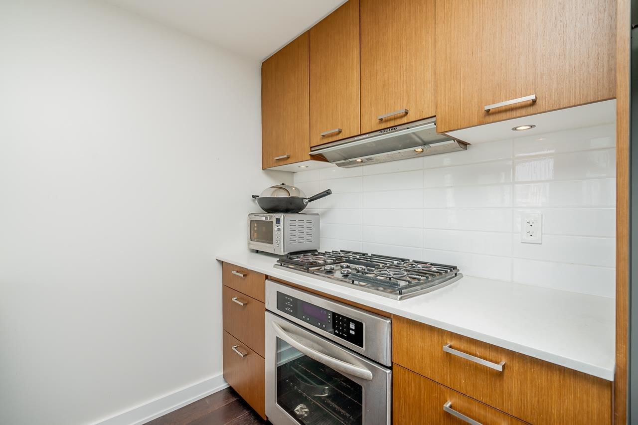 Listing Image 15