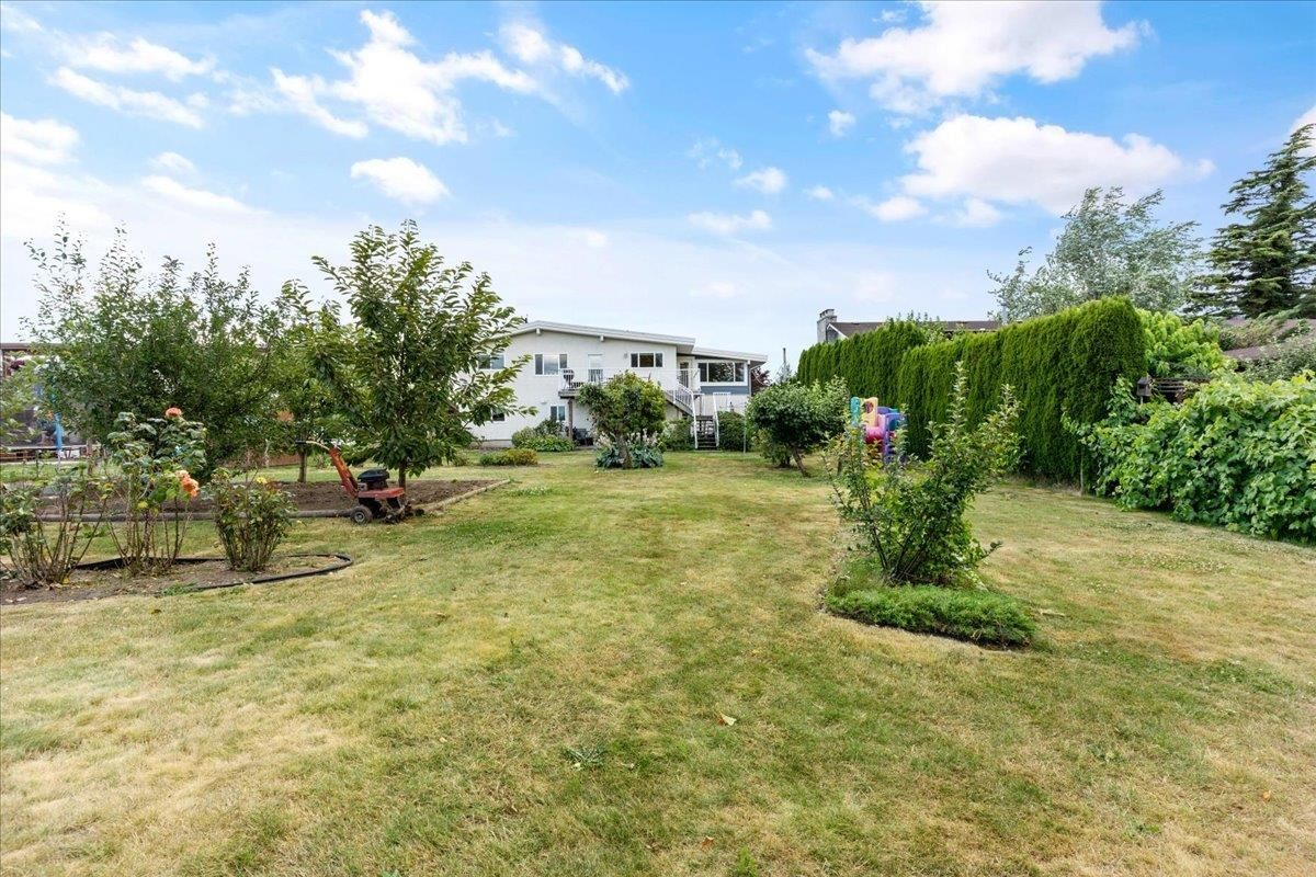 Listing Image 32