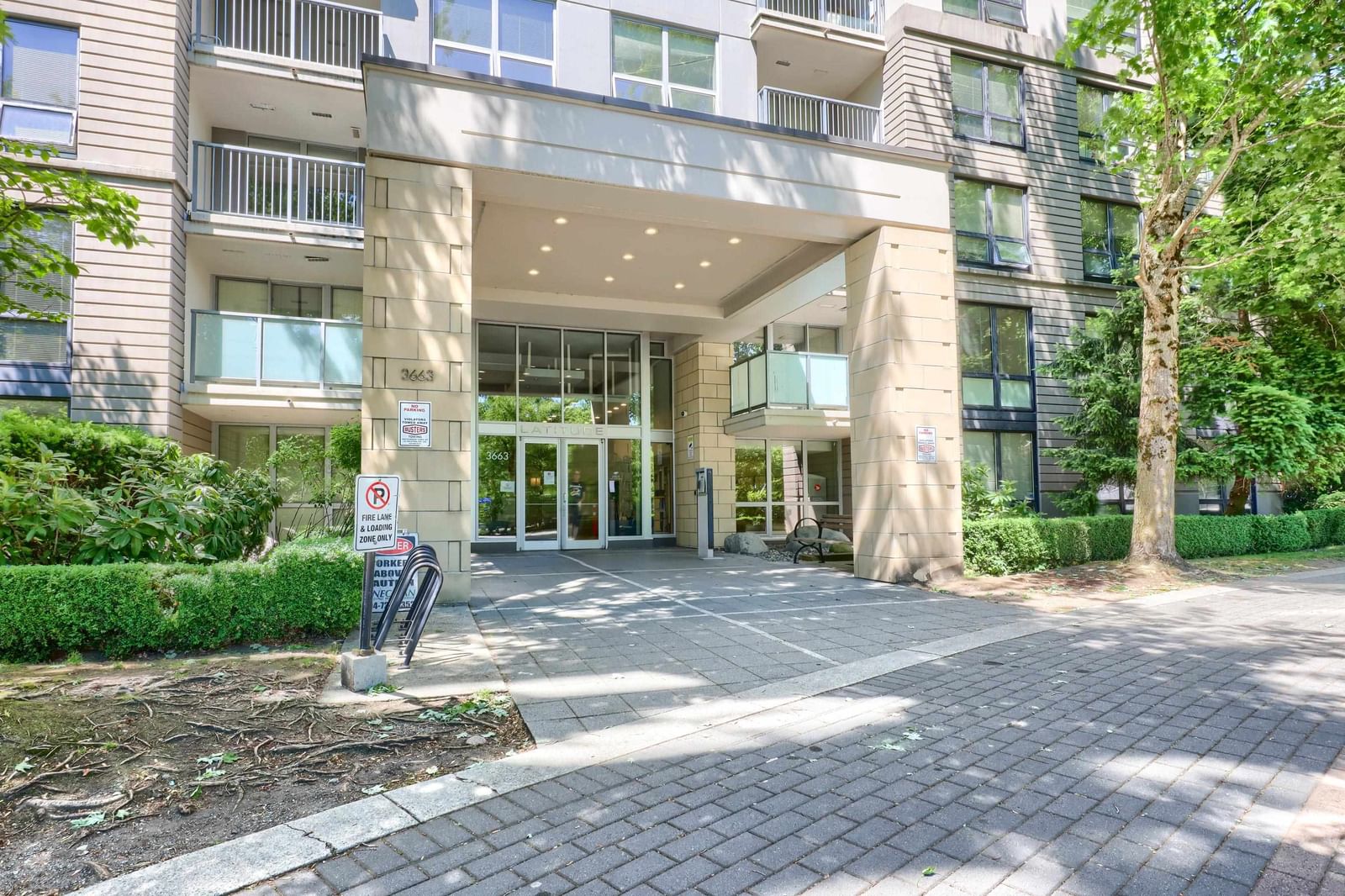 Listing Image 19
