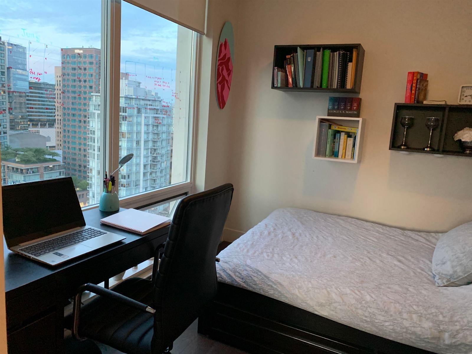 Listing Image 10