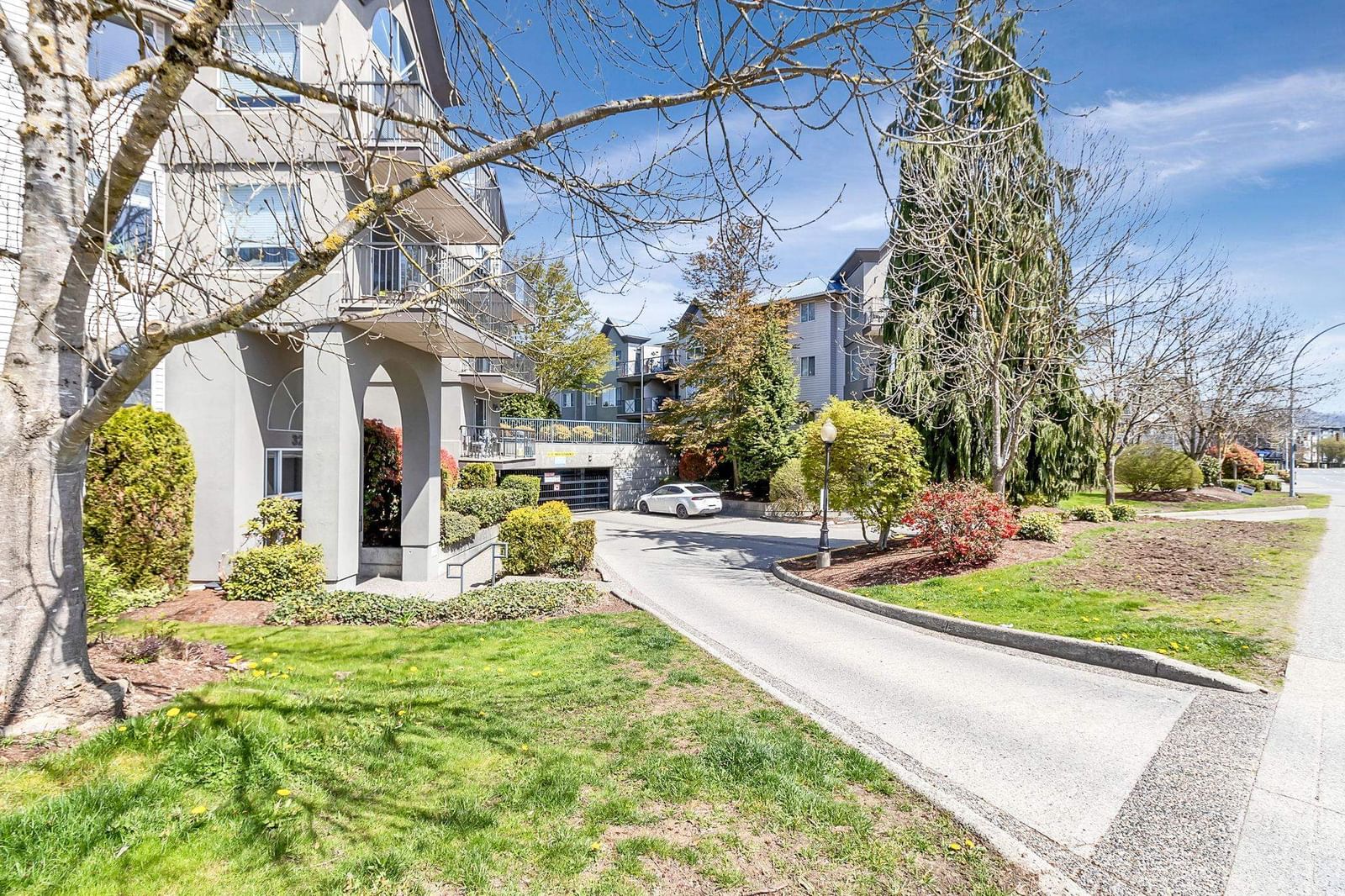 Listing Image 25