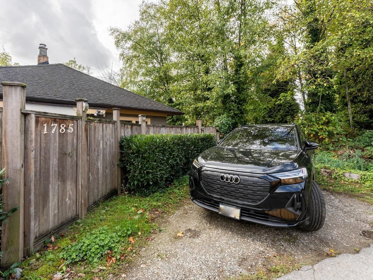 Listing Image 32