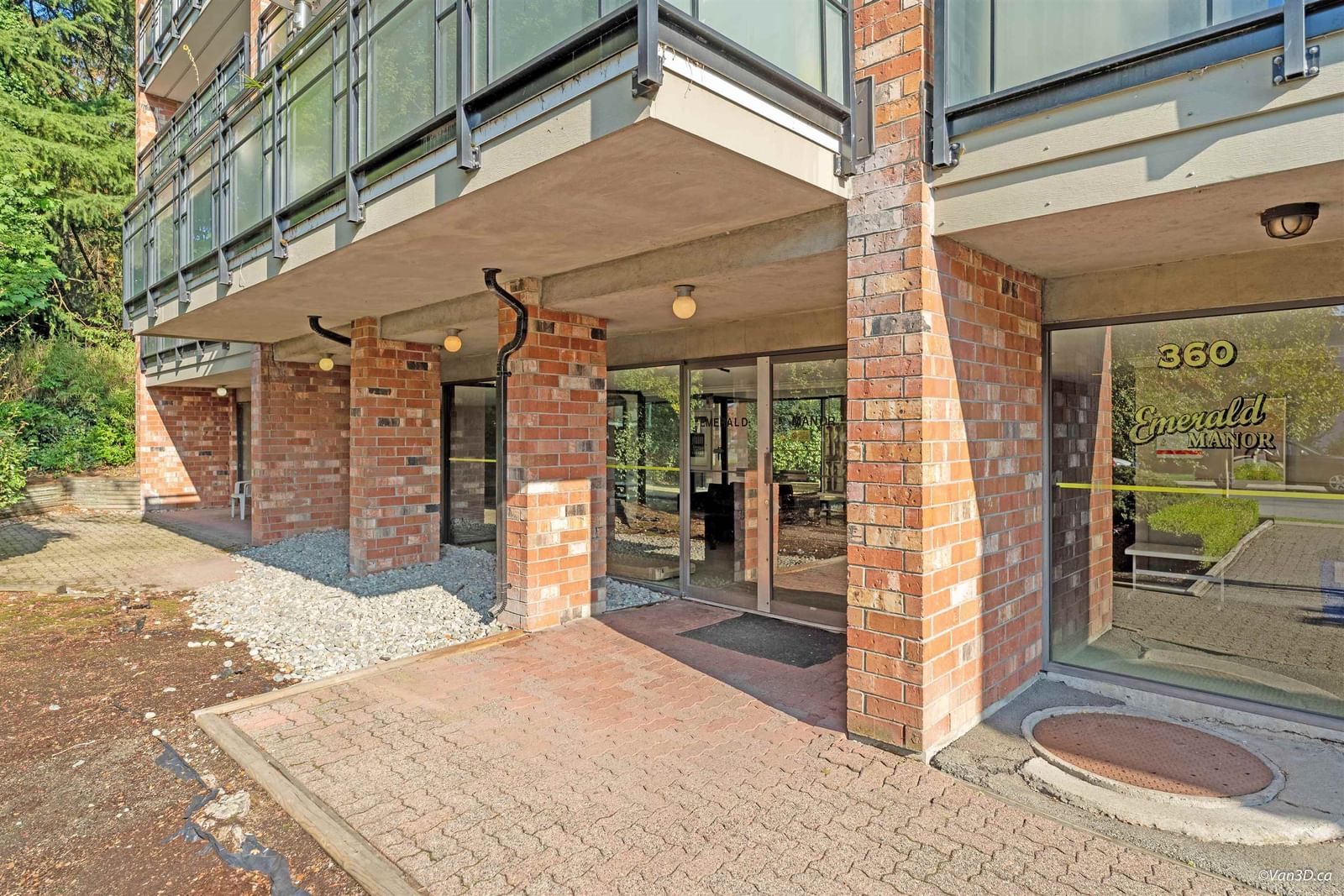 Listing Image 17