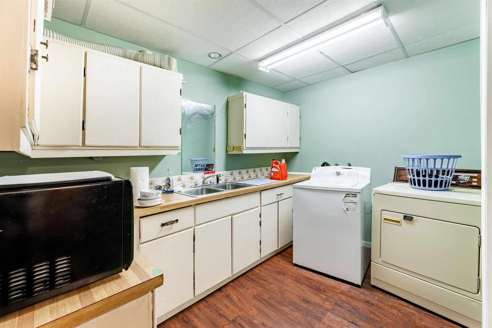 Listing Image 22
