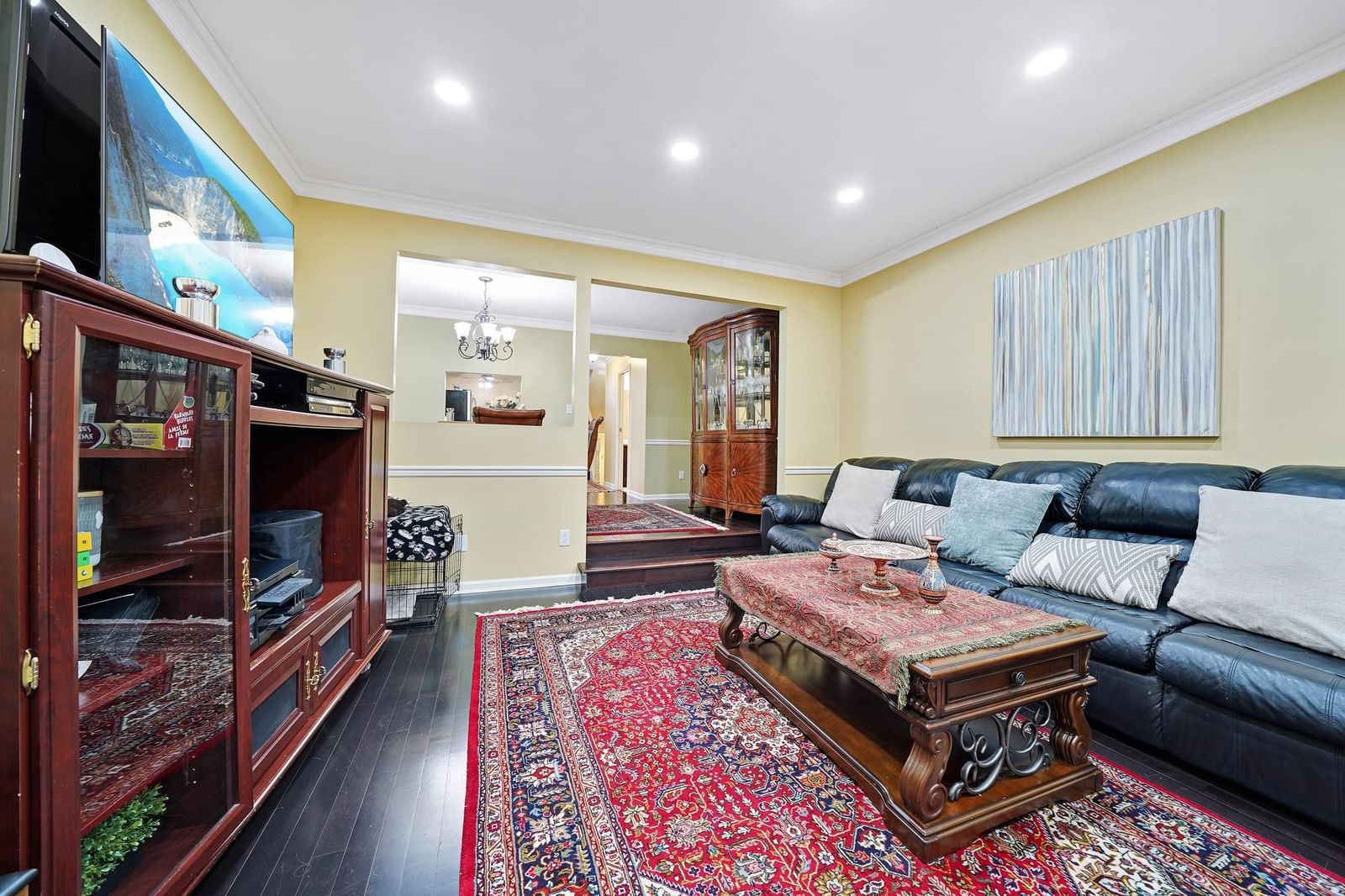 Listing Image 13