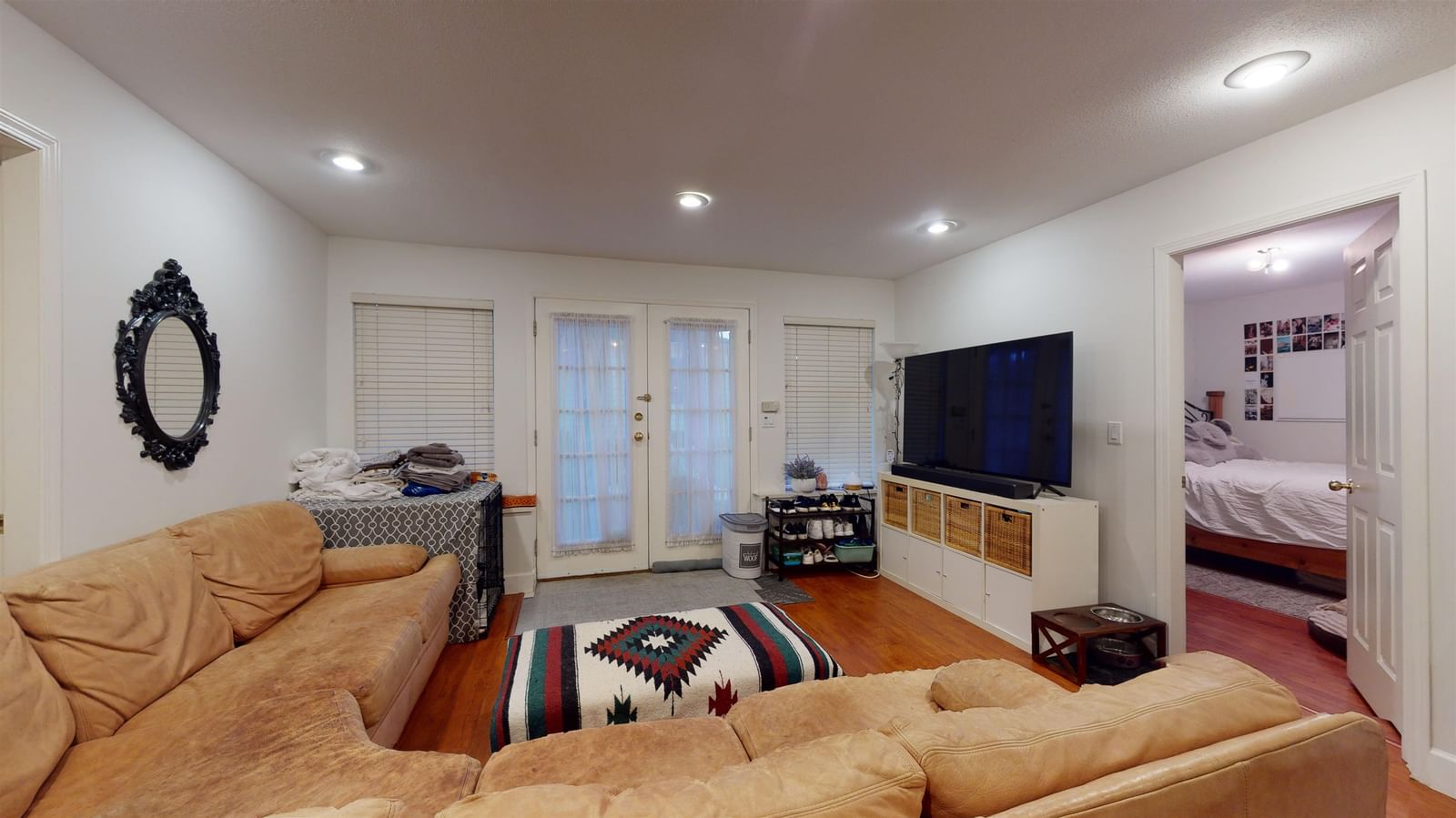 Listing Image 17