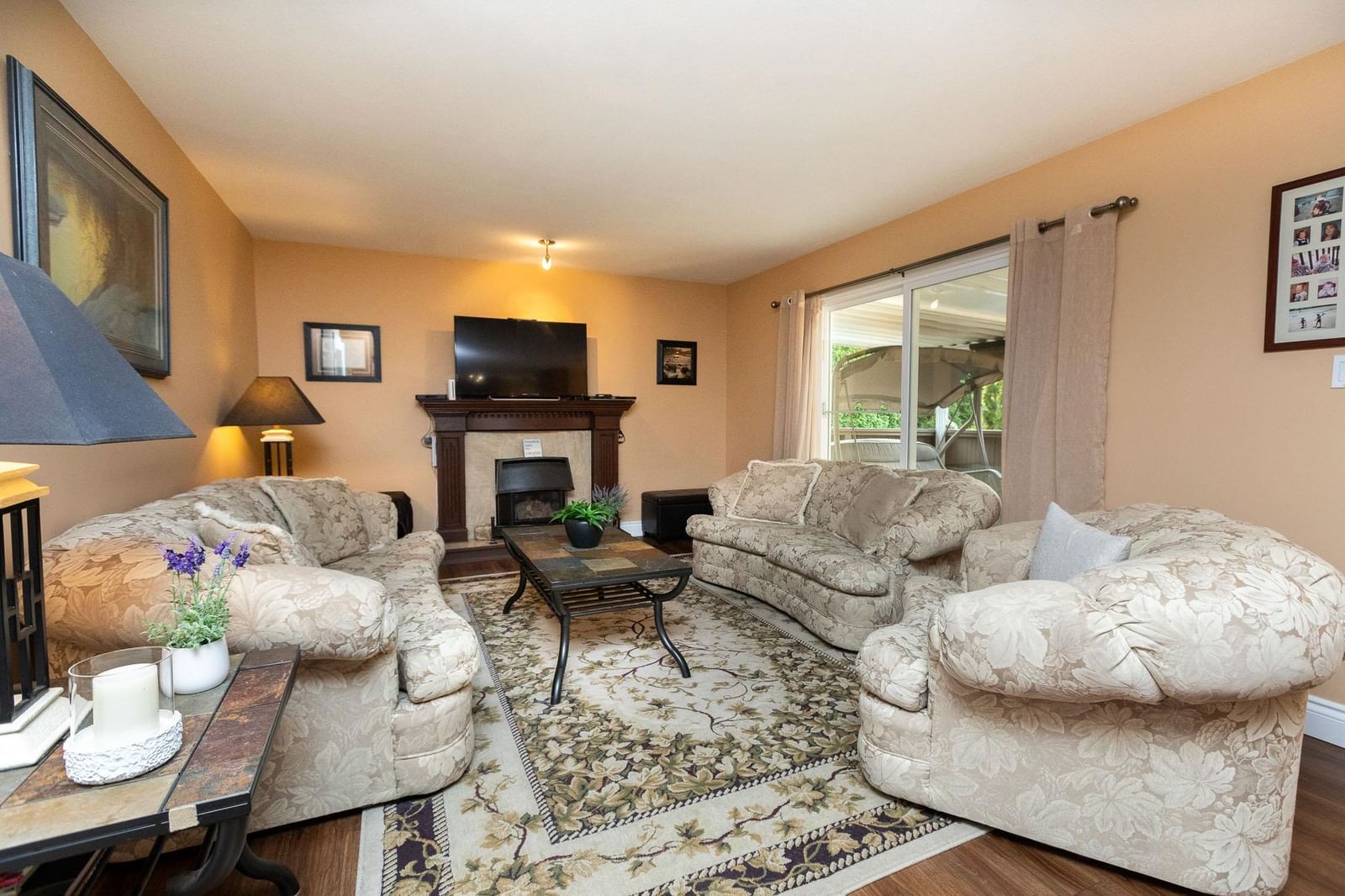 Listing Image 16