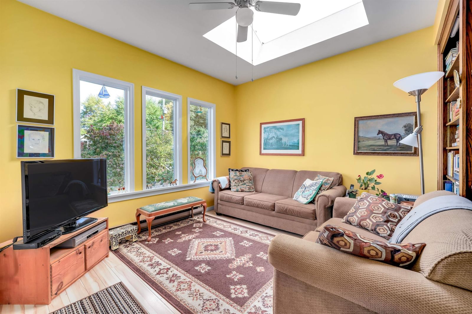 Listing Image 15