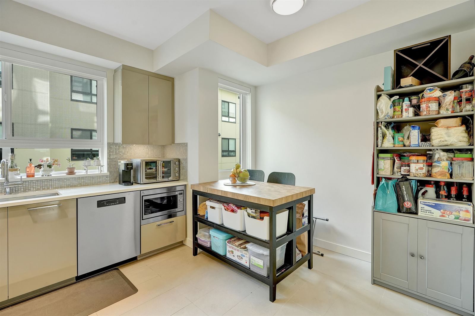 Listing Image 13