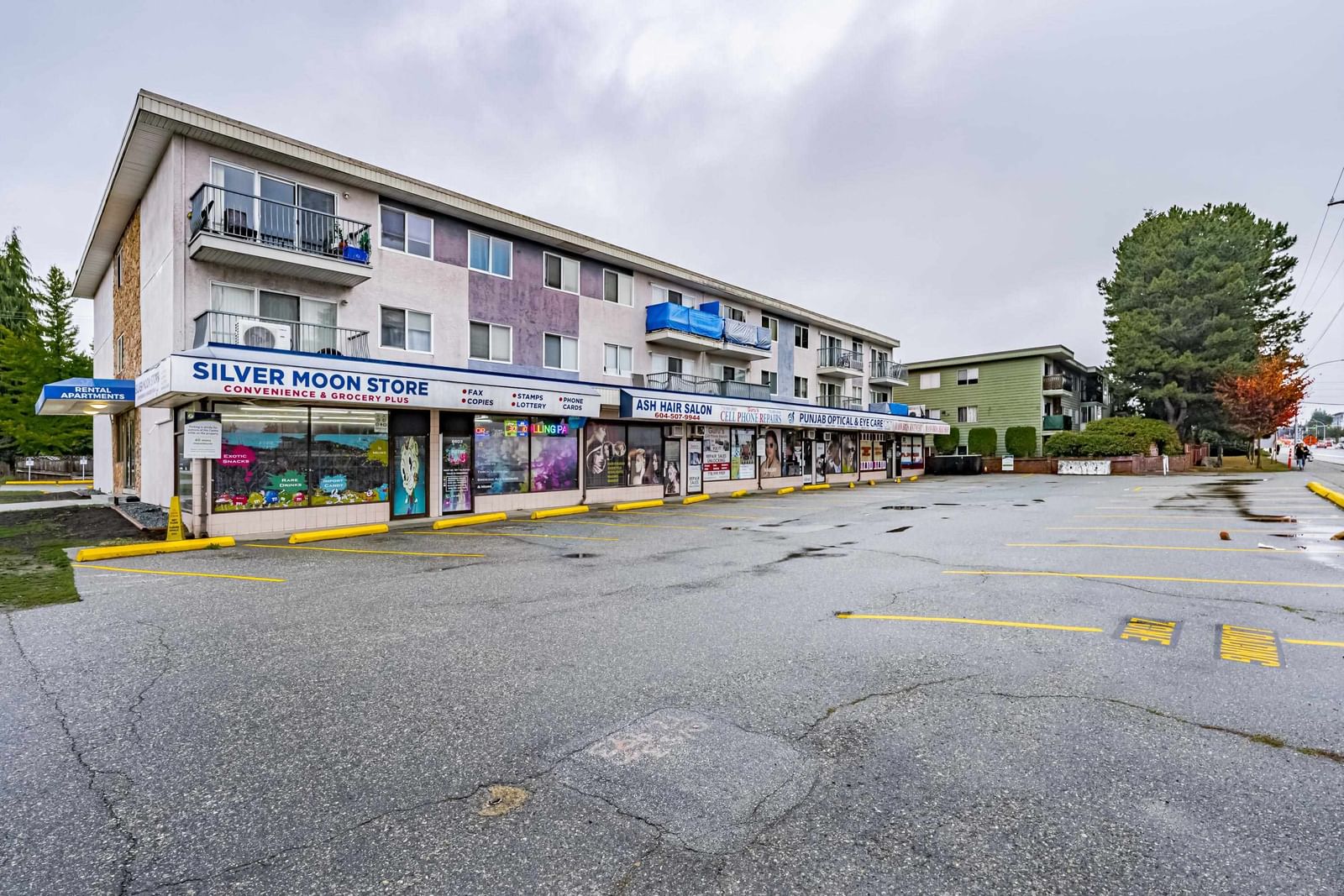 Listing Image 20