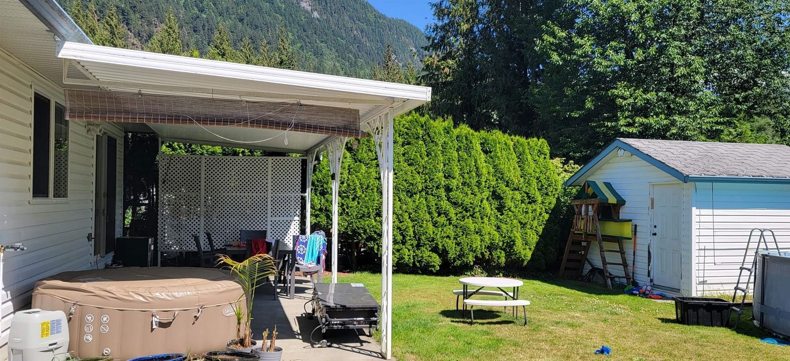 Listing Image 10
