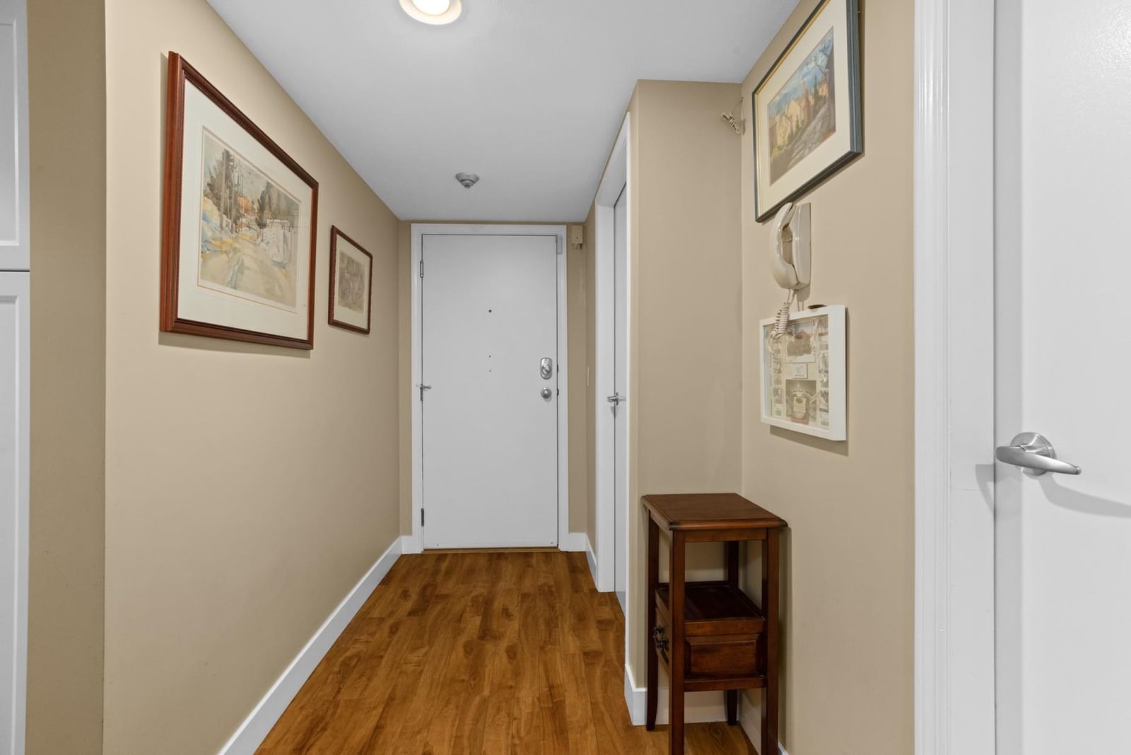 Listing Image 25