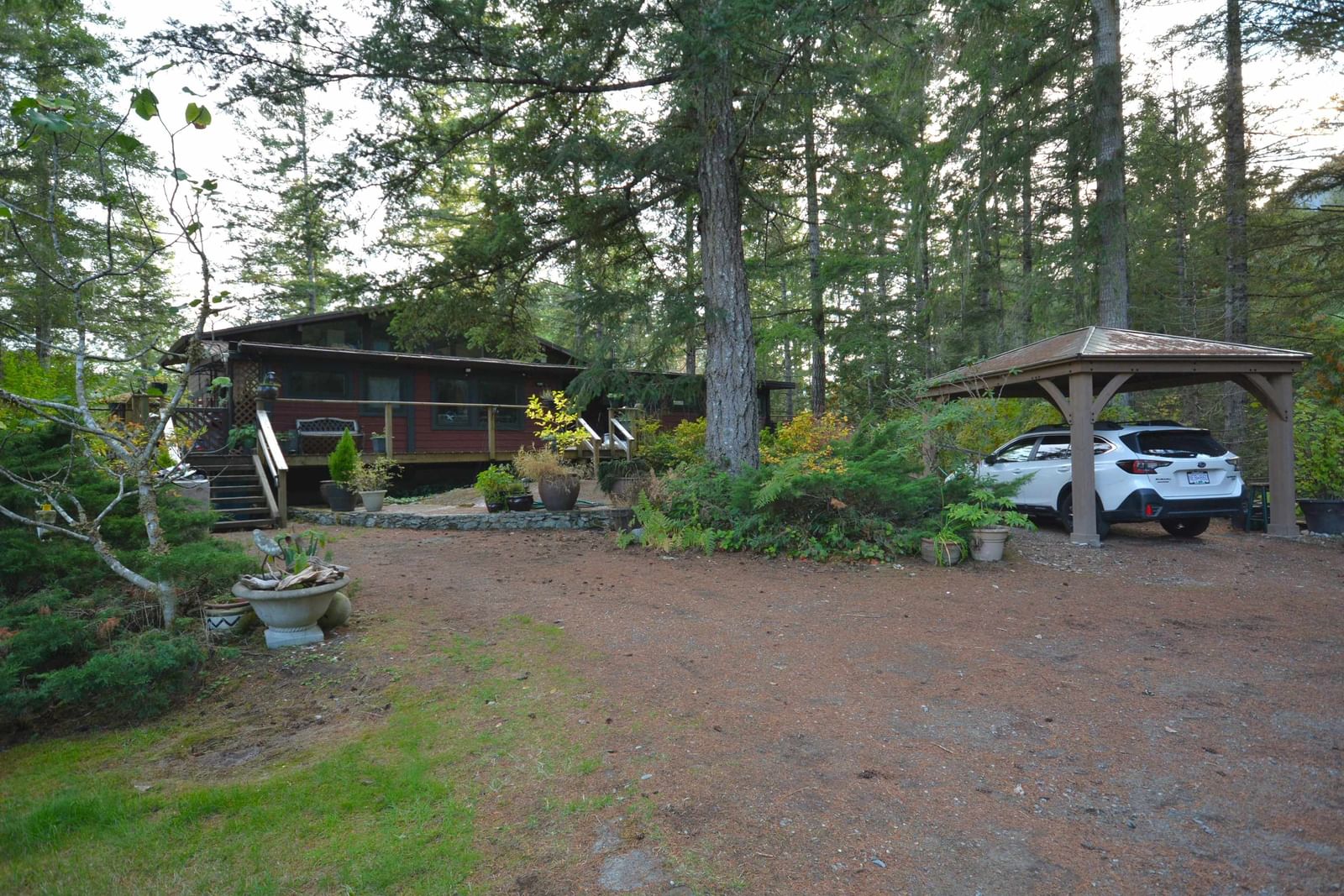Listing Image 4