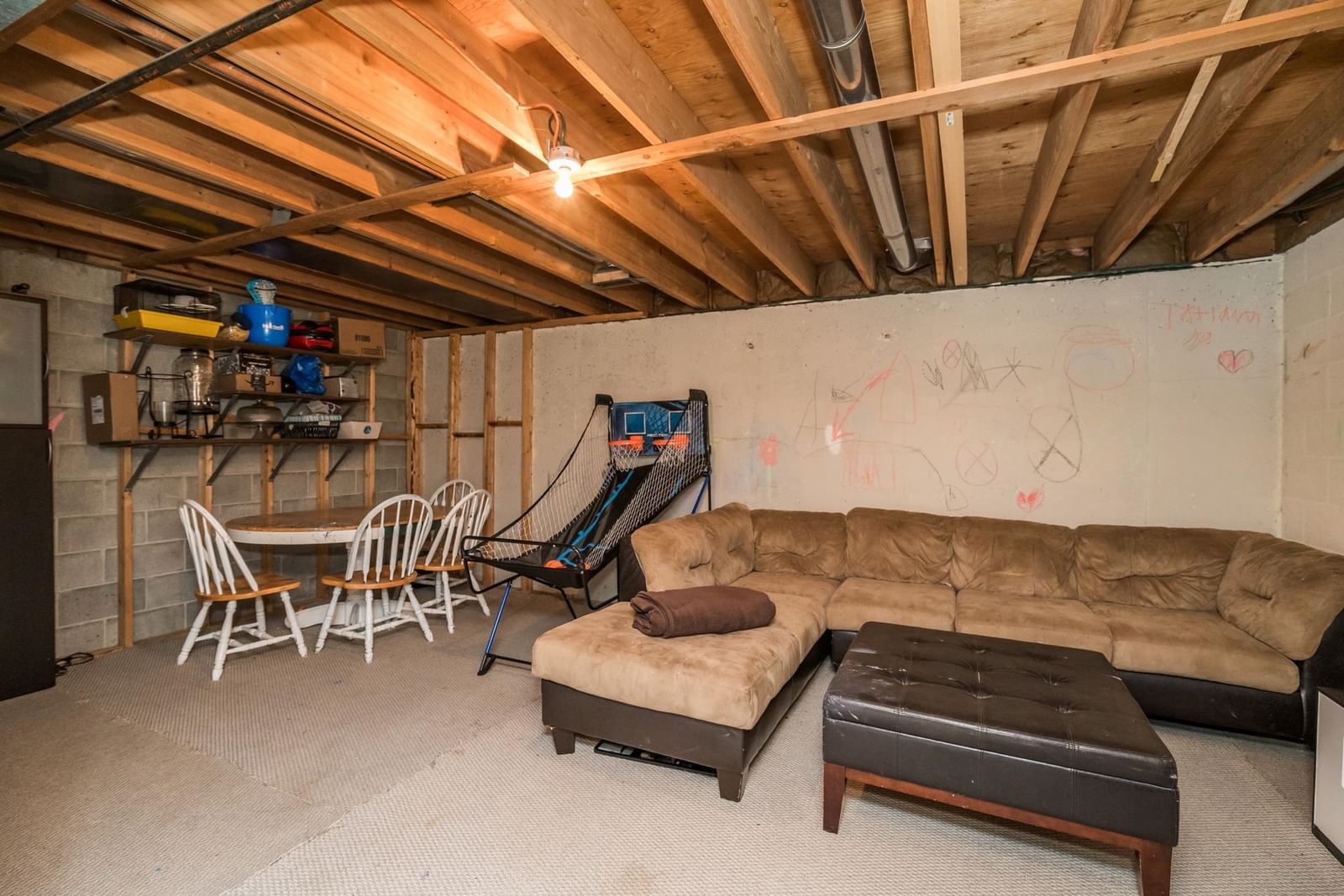 Listing Image 24