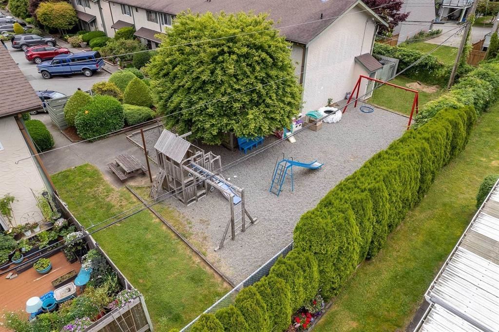 Listing Image 33