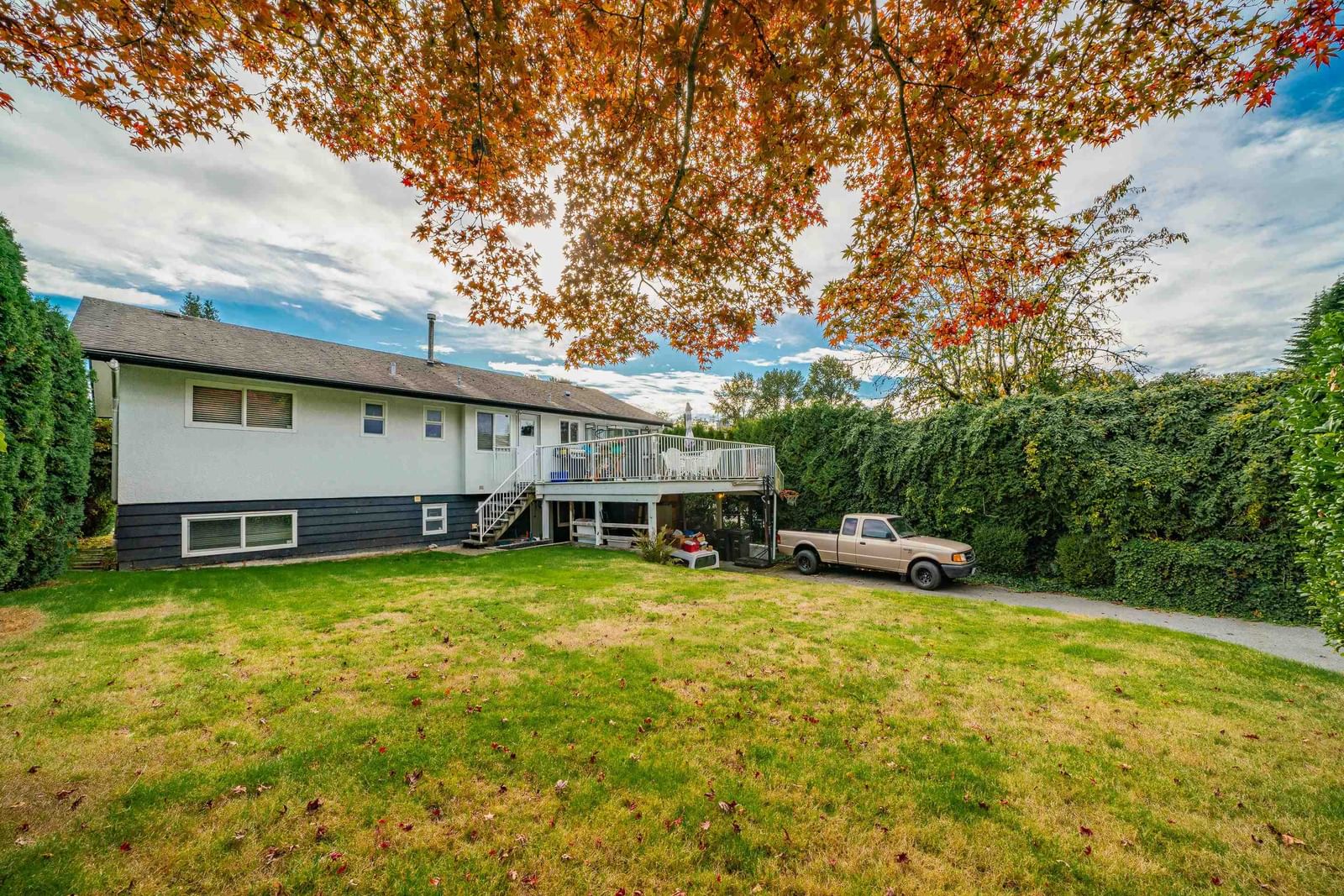 Listing Image 14