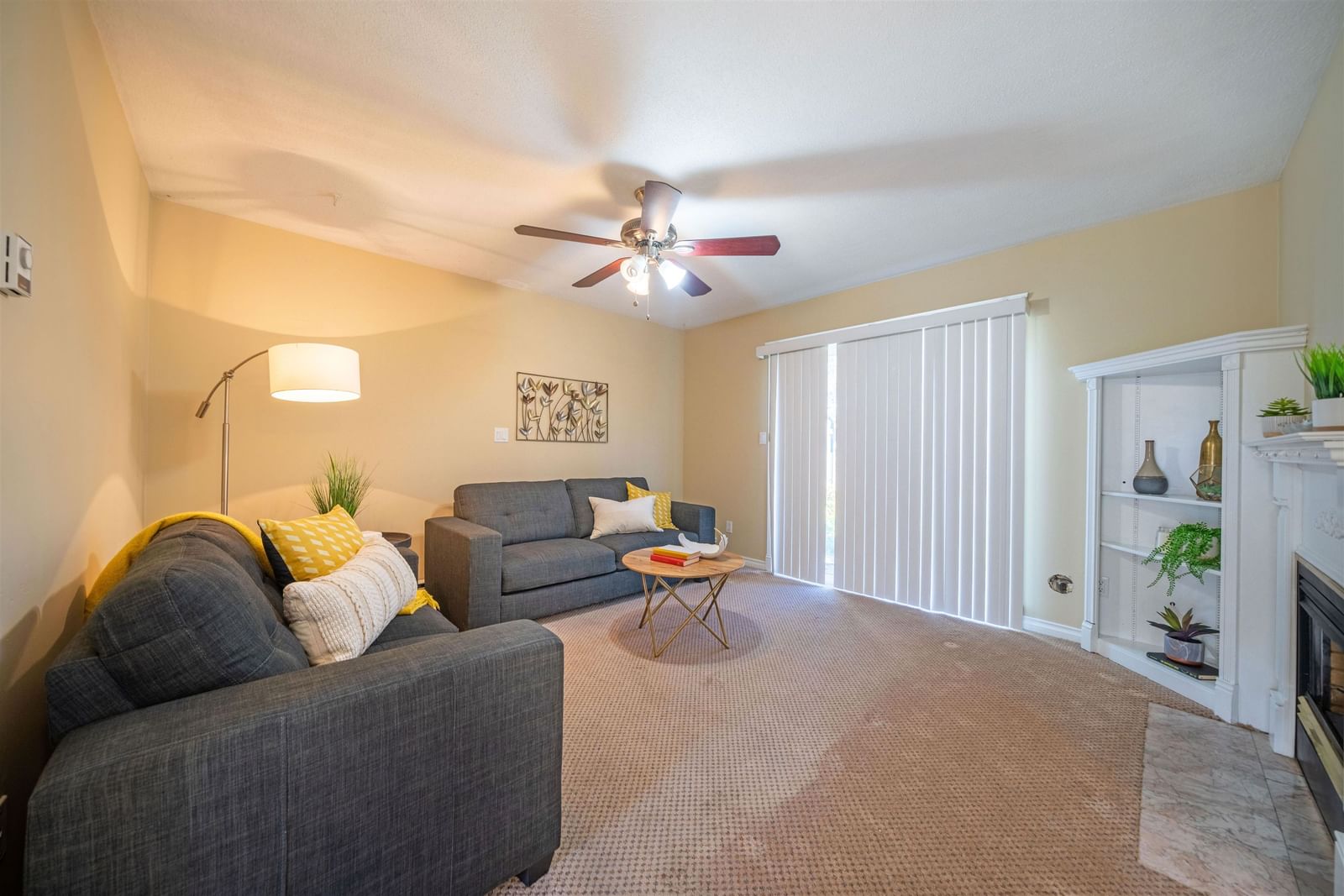 Listing Image 5
