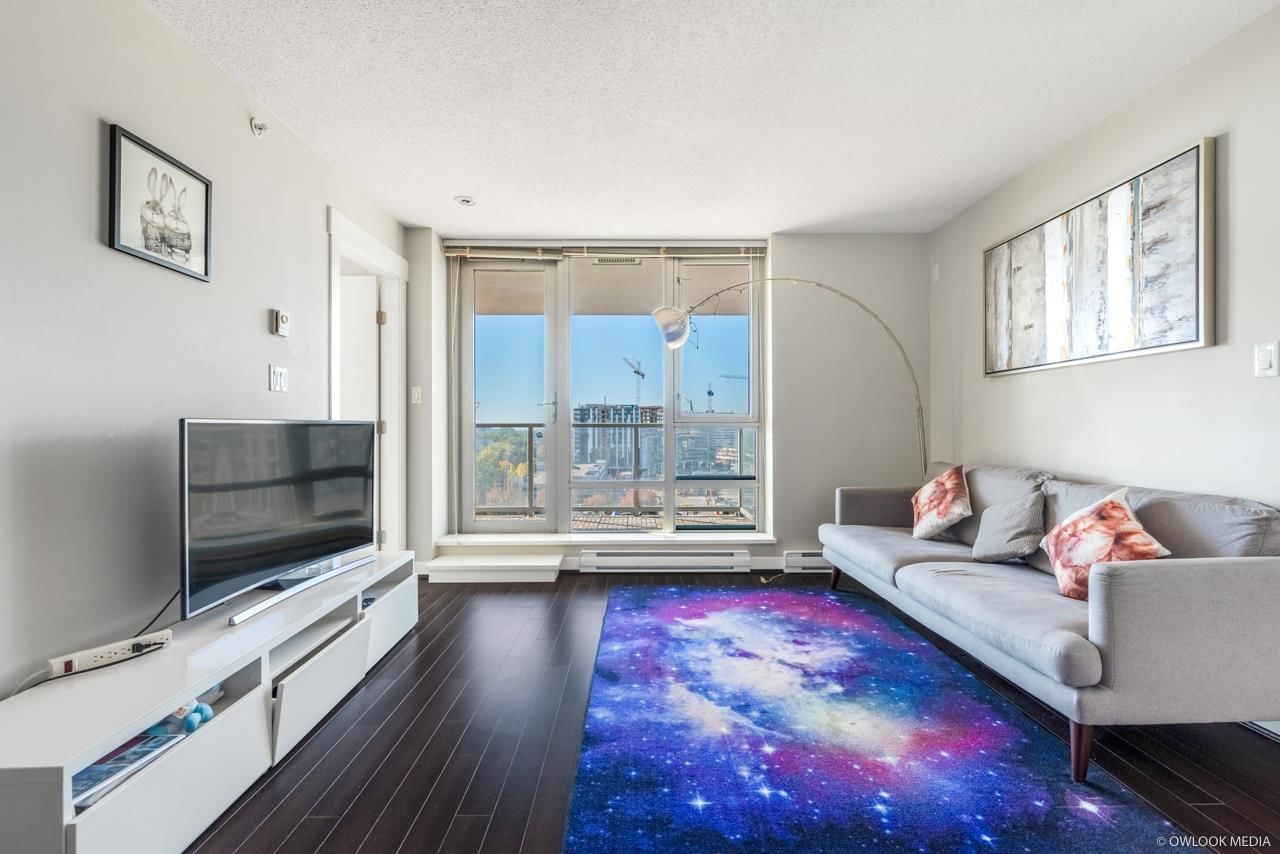 Listing Image 14