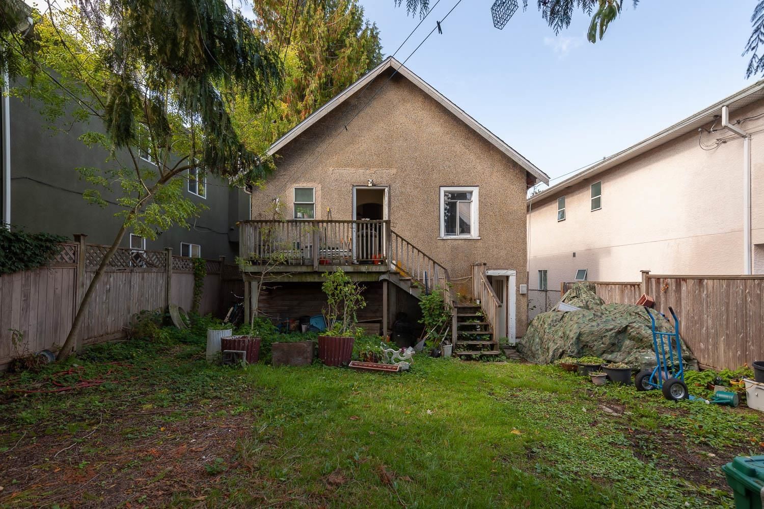 Listing Image 10
