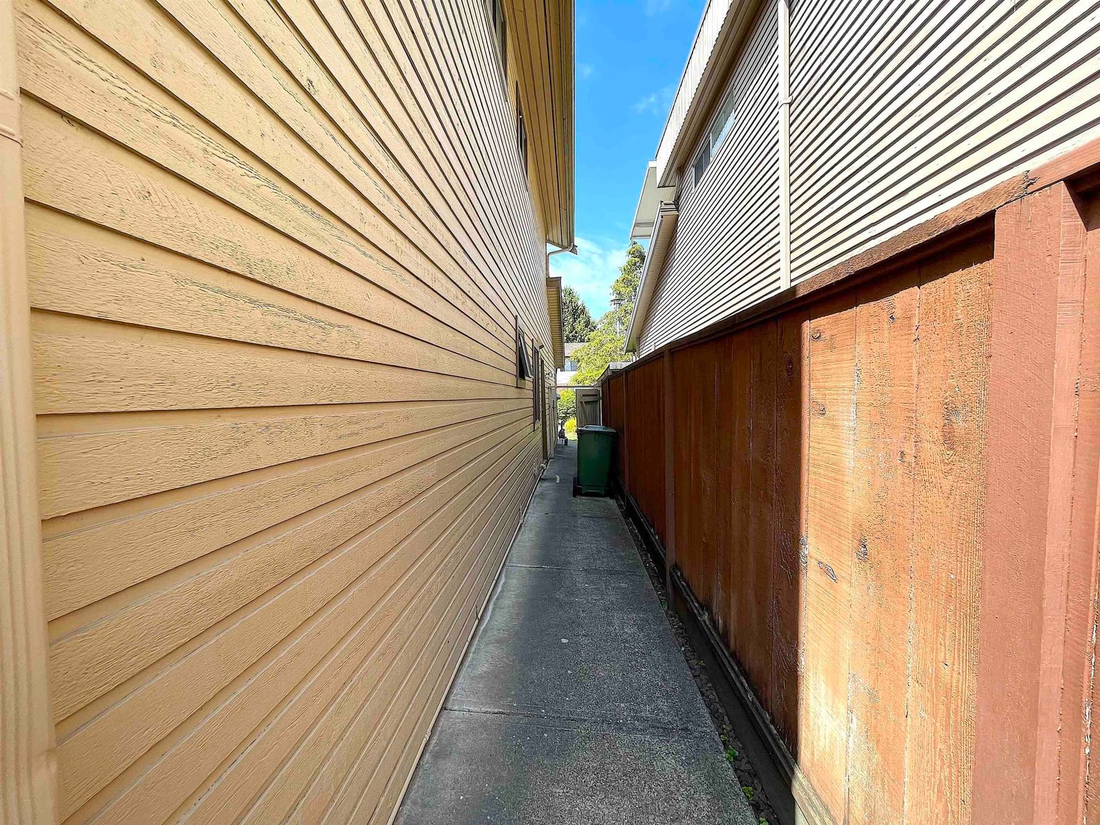 Listing Image 31