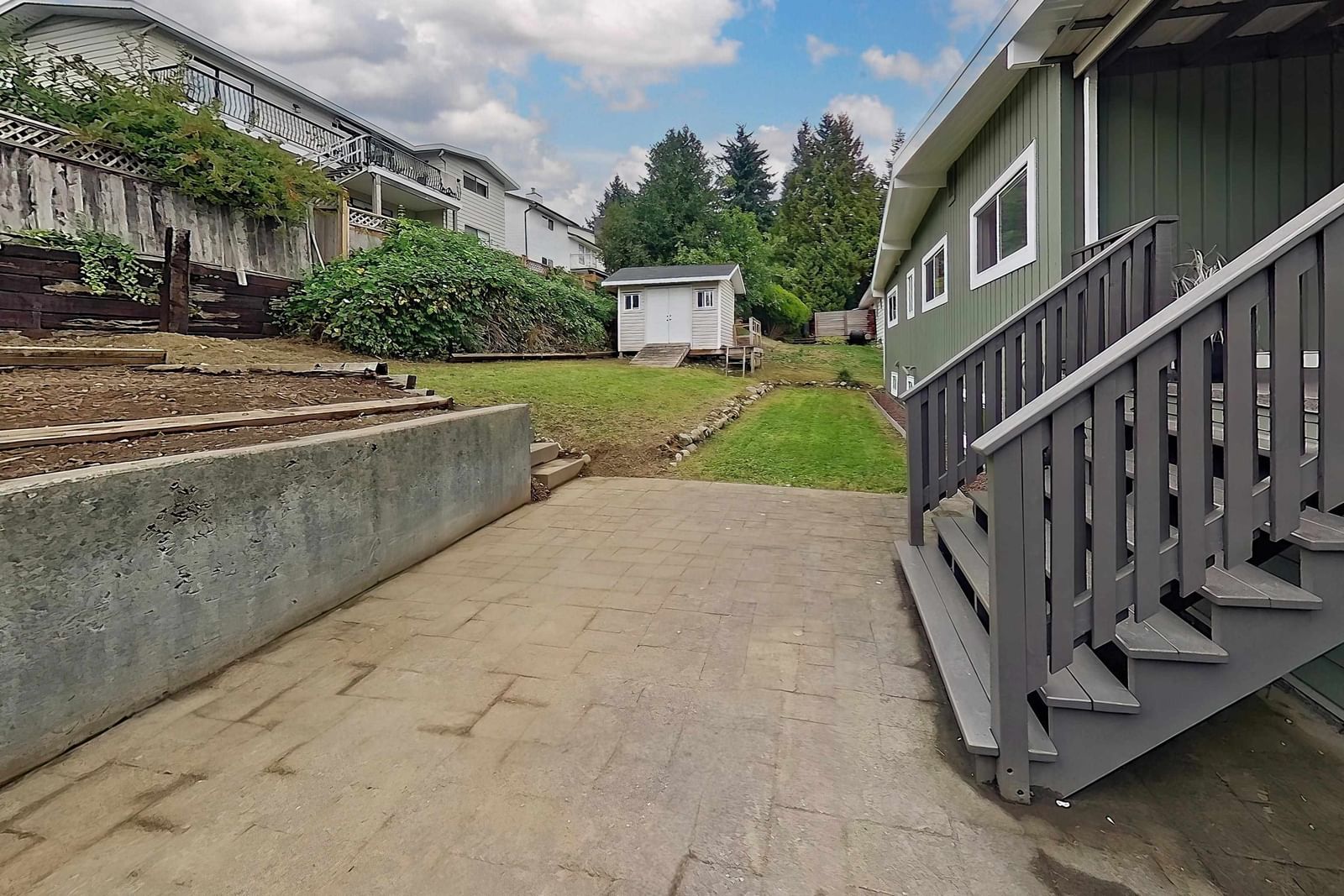 Listing Image 28
