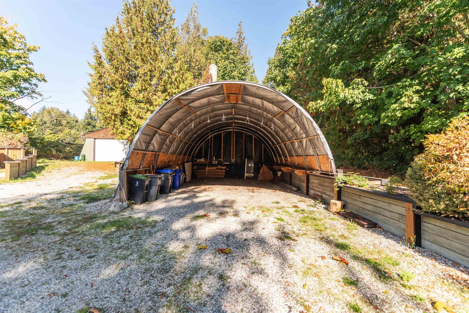 Listing Image 32