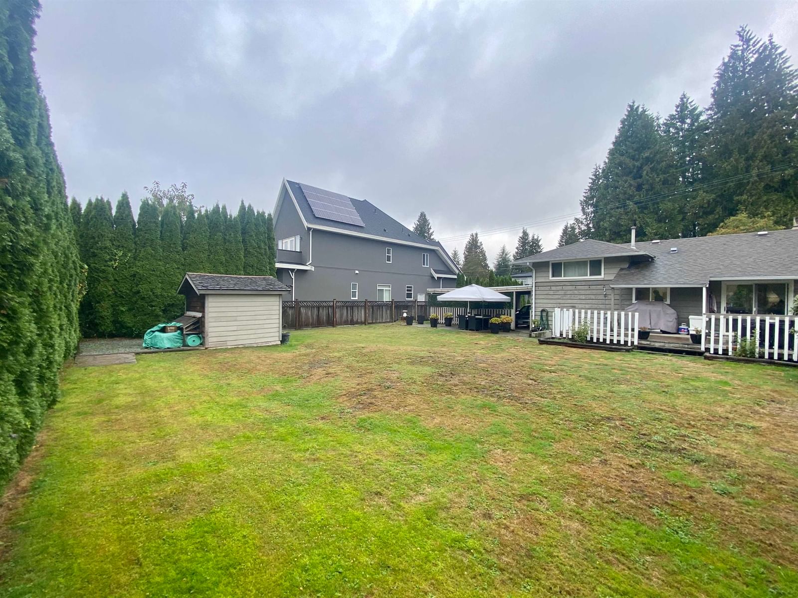 Listing Image 10