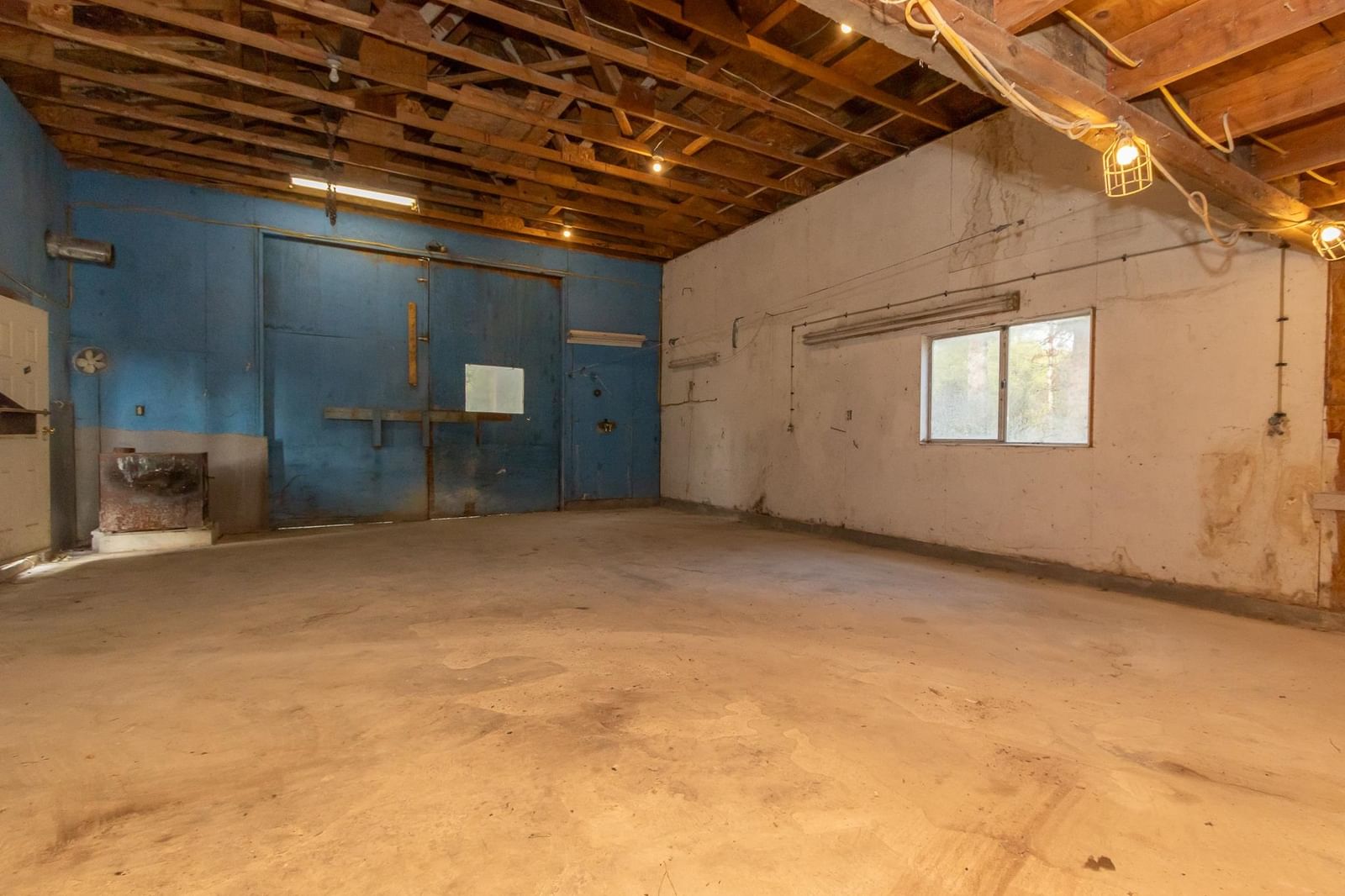 Listing Image 39