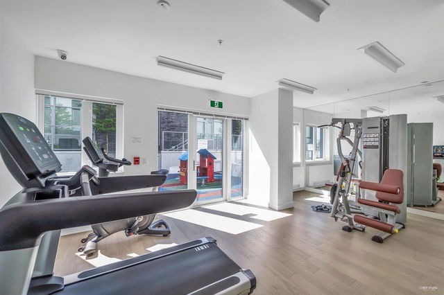 405 - 6733 Cambie Street
