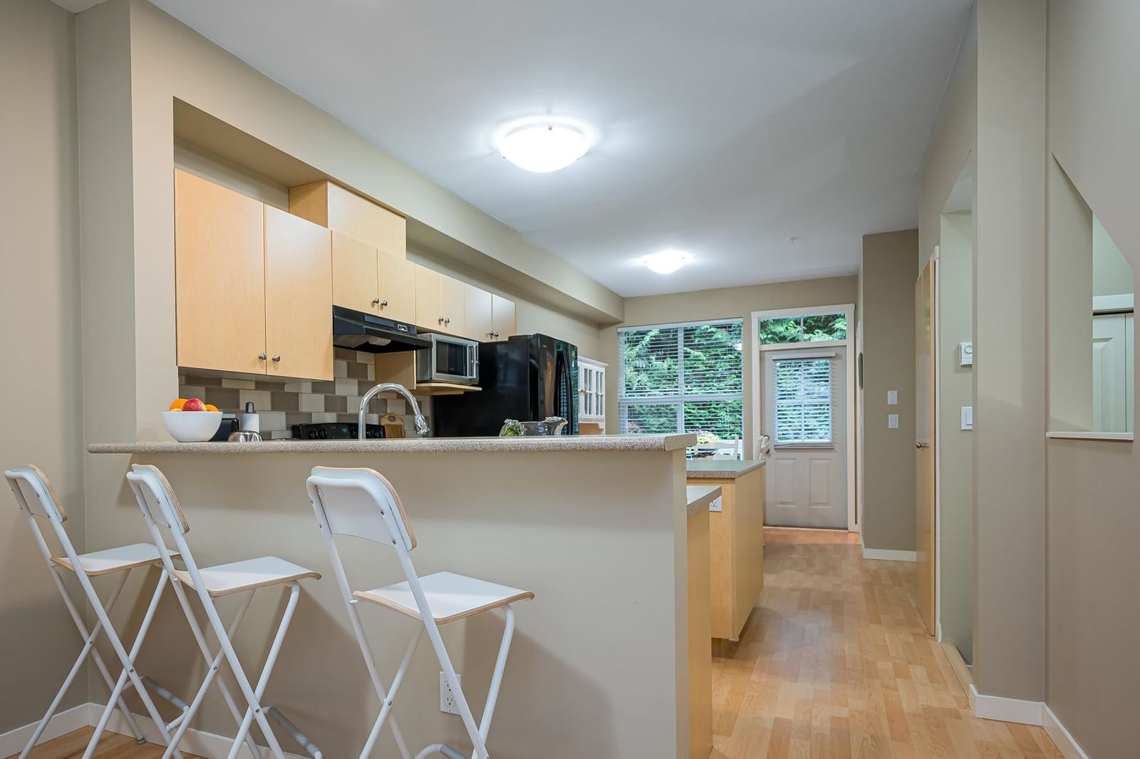 Listing Image 9
