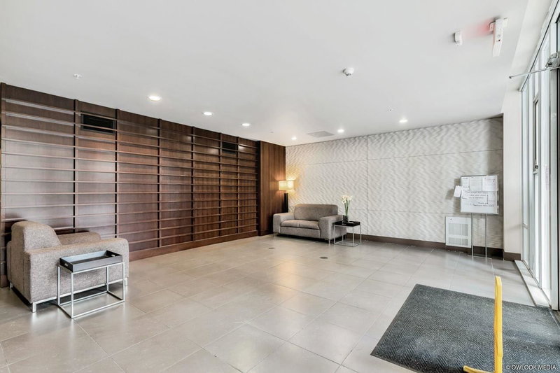 606 - 8280 Lansdowne Road, Richmond, V6X 0B2 | Image 3