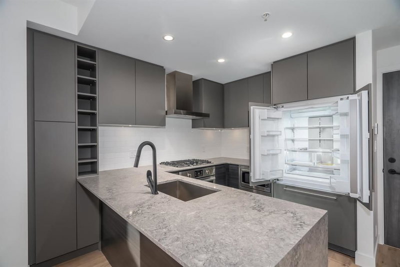 423 - 3131 Murray Street, Port Moody, V3H 0L9 | Image 3