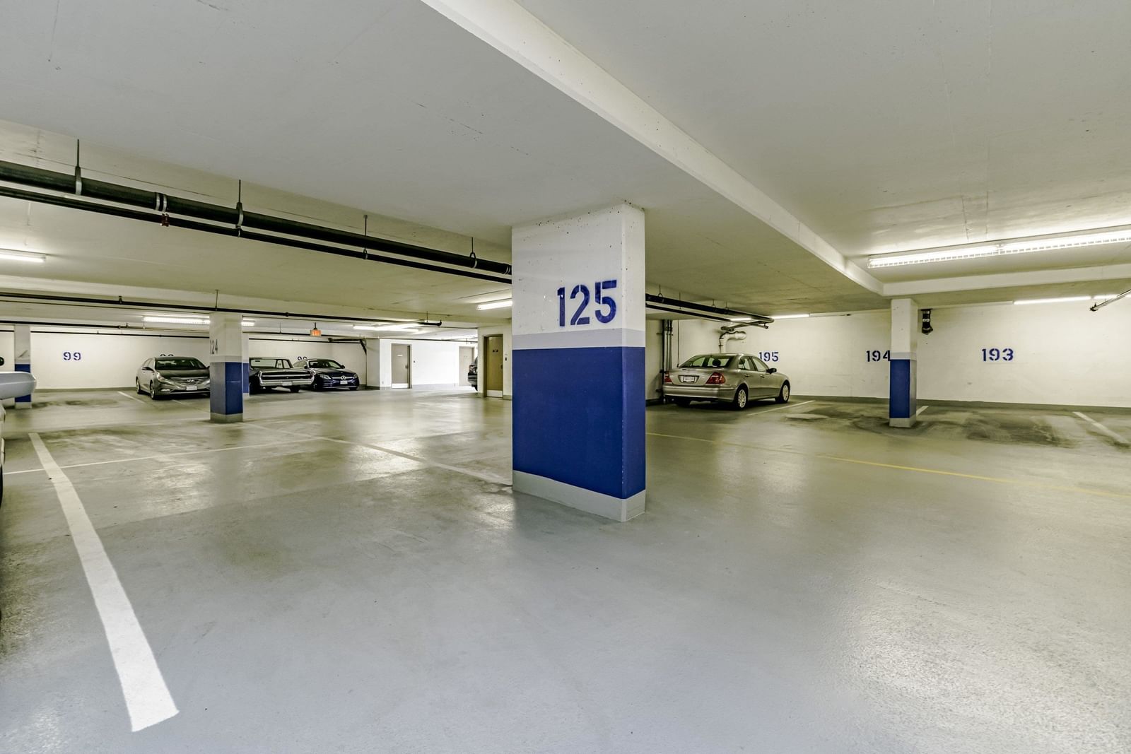 Listing Image 33