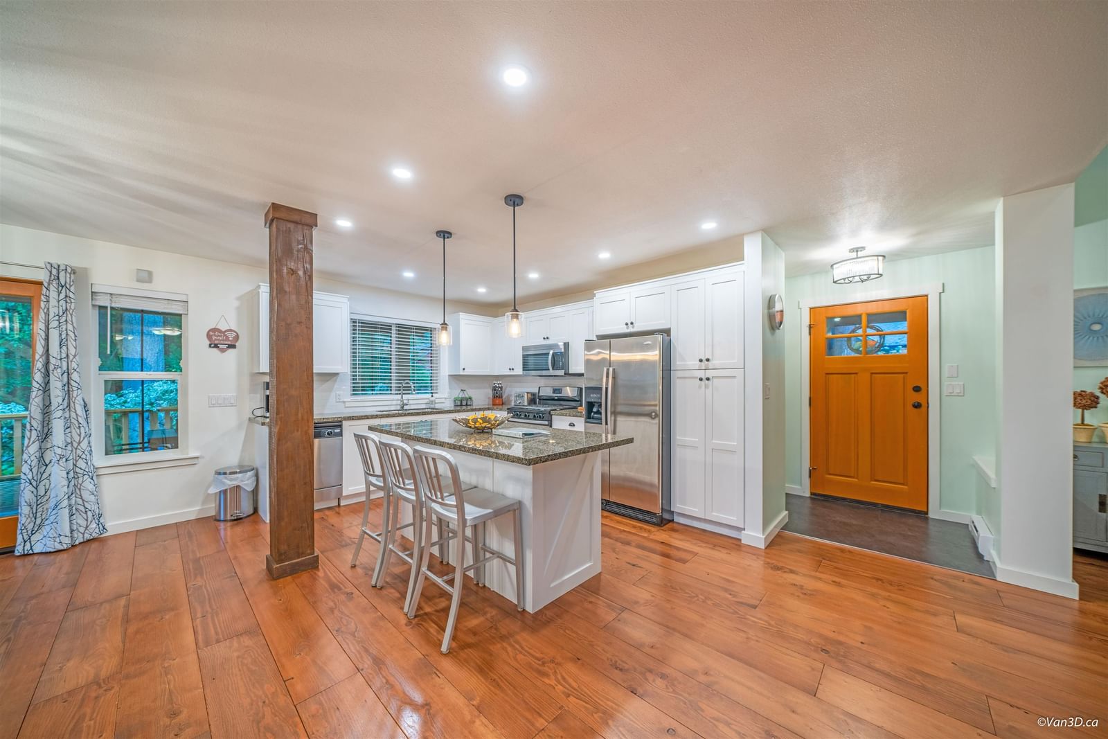 Listing Image 18