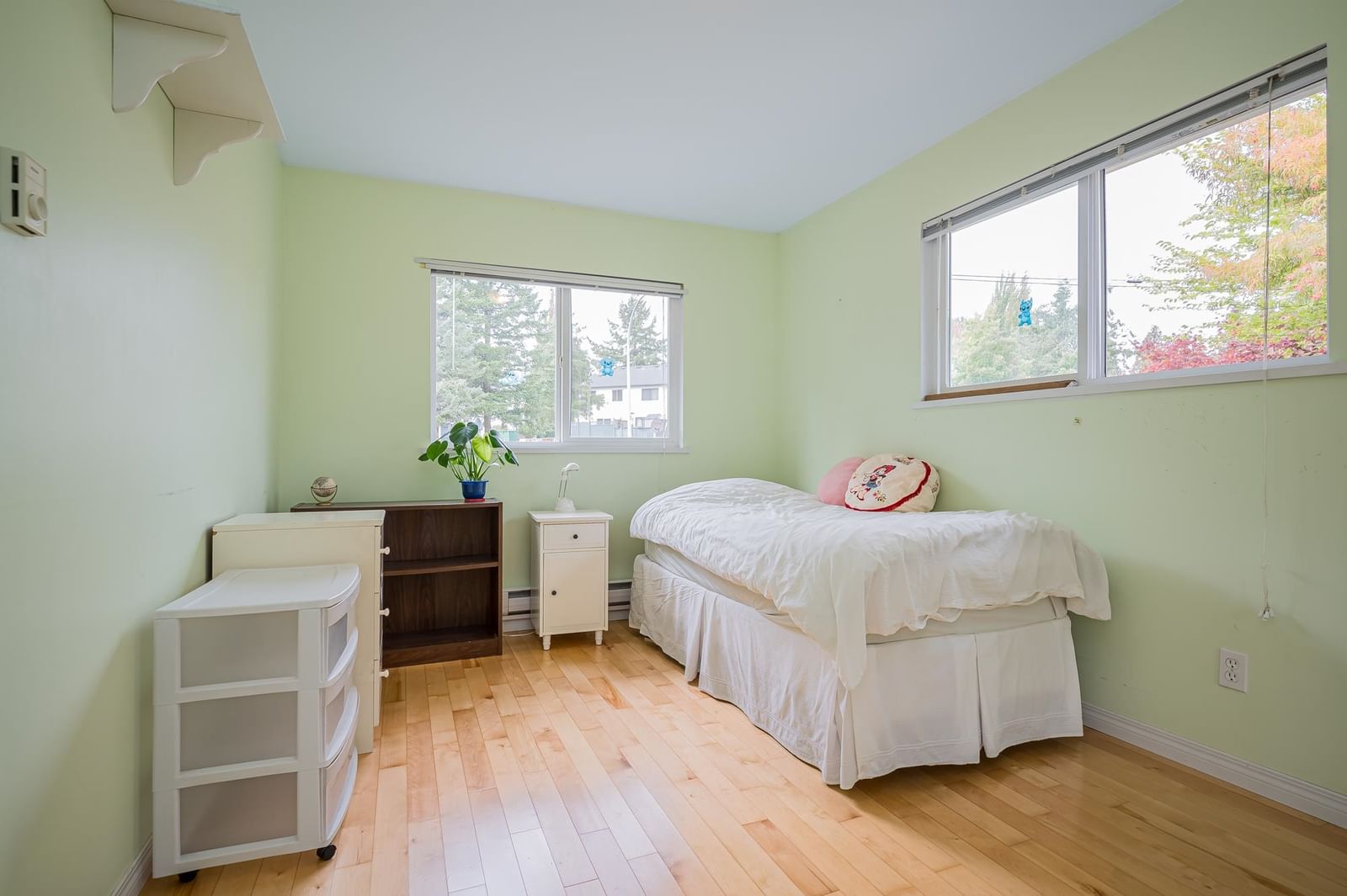 Listing Image 21