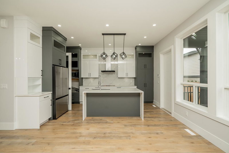 16717 15a Avenue, Surrey, V3S 9X7 | Image 3