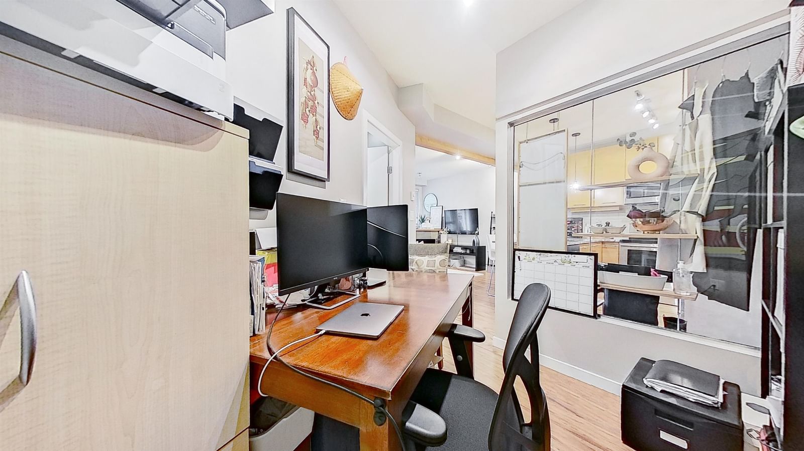 Listing Image 18