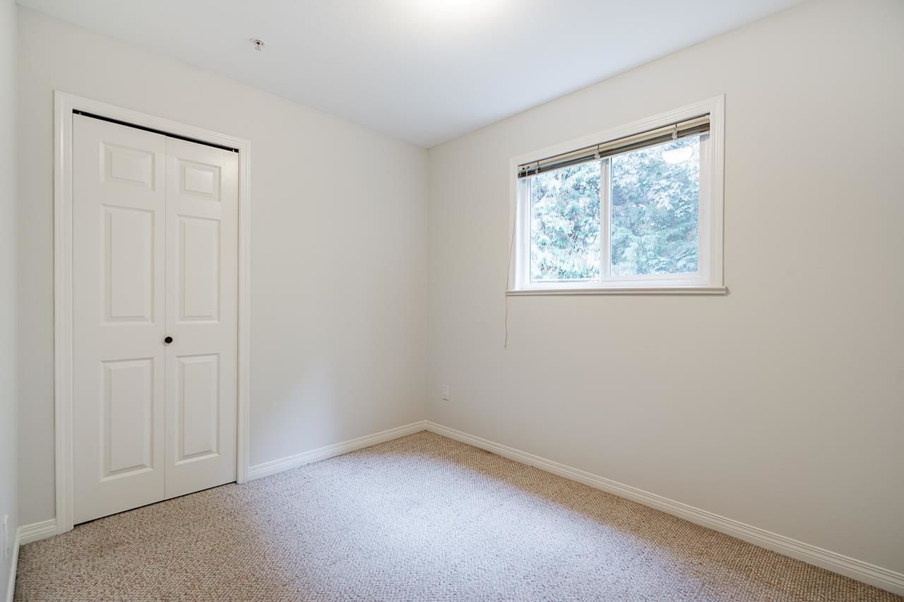 Listing Image 27
