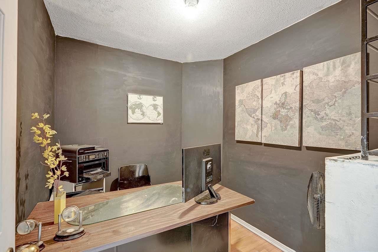 Listing Image 17