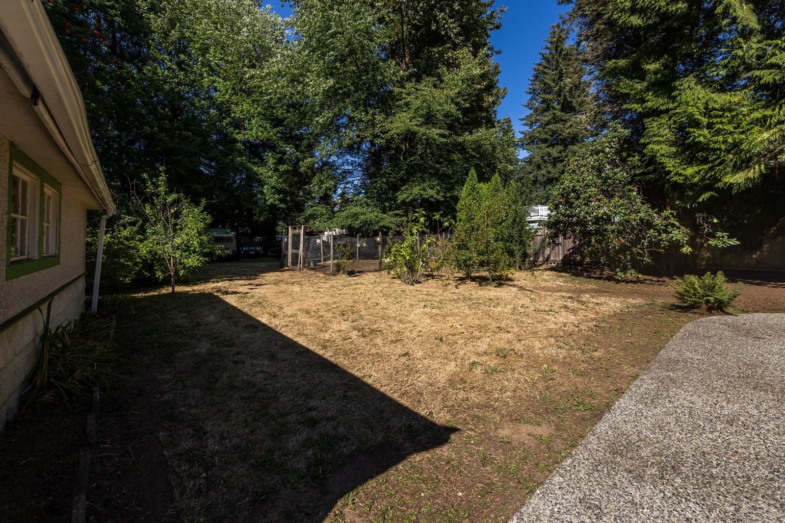Listing Image 27