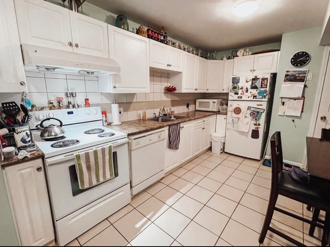 Listing Image 14