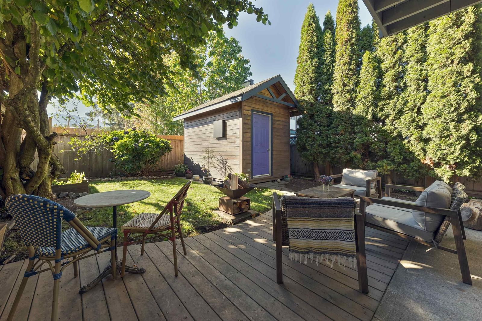 Listing Image 12