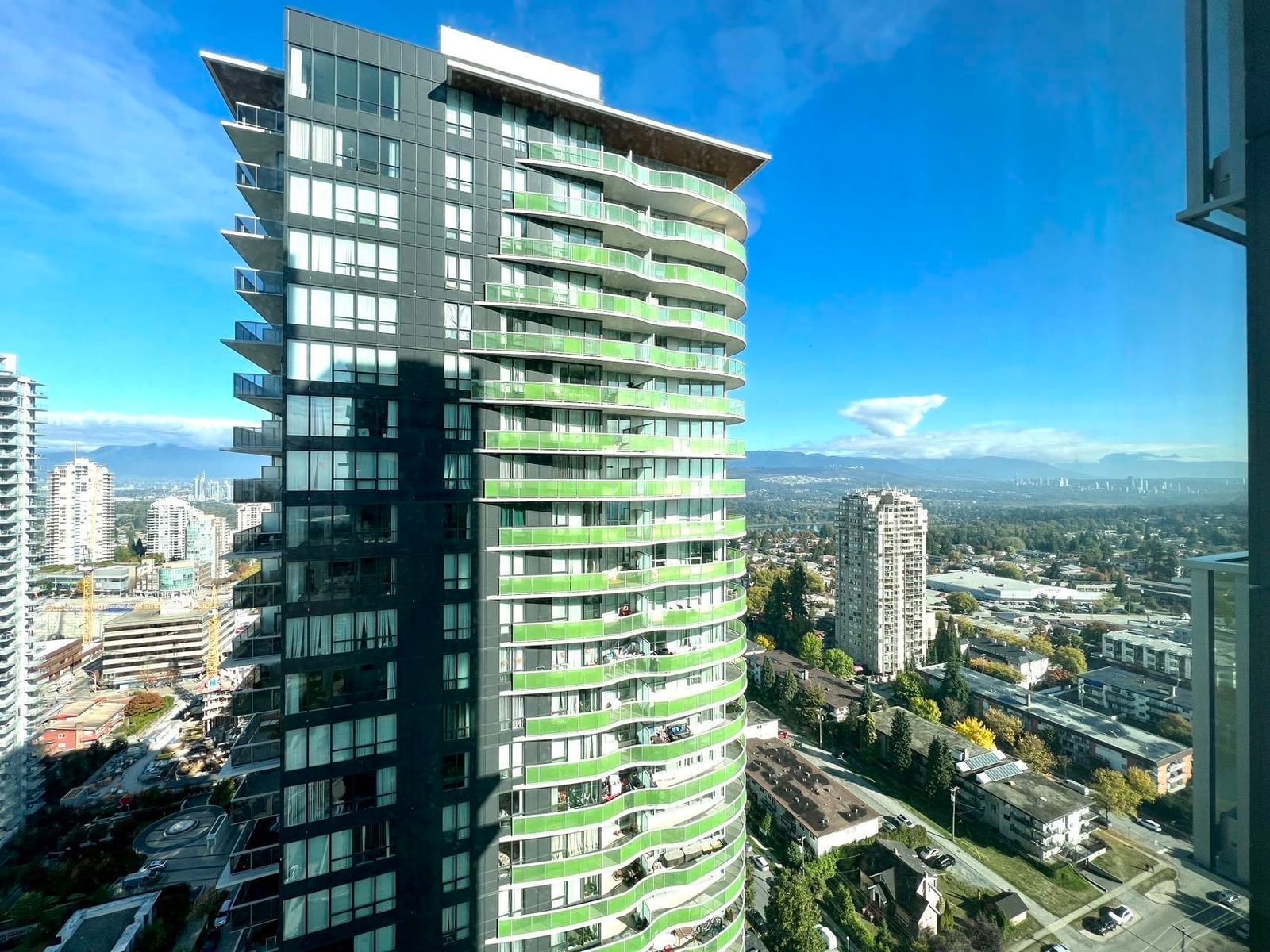 Listing Image 8