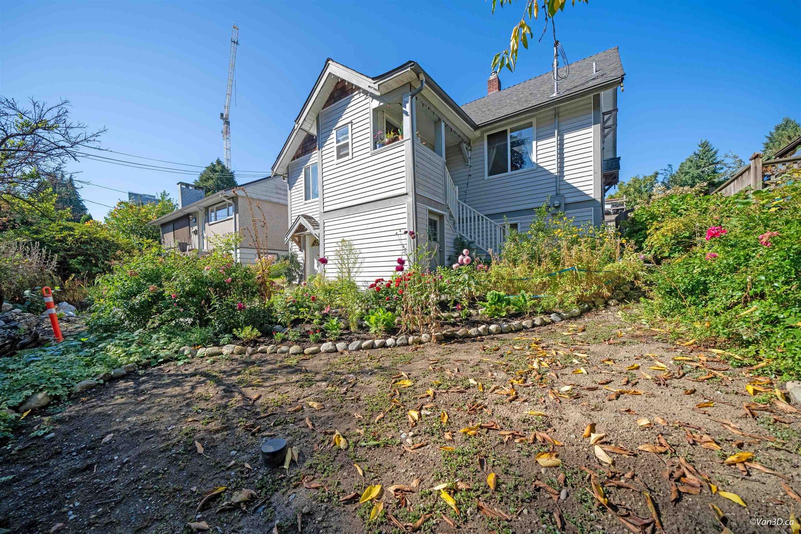 Listing Image 8