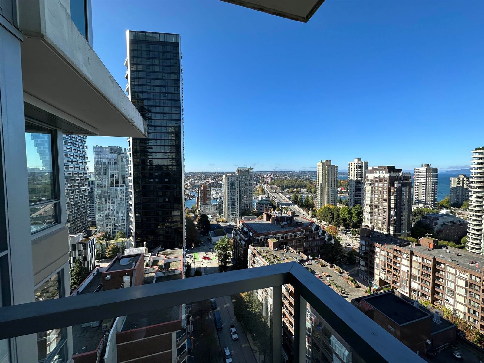 Listing Image 8