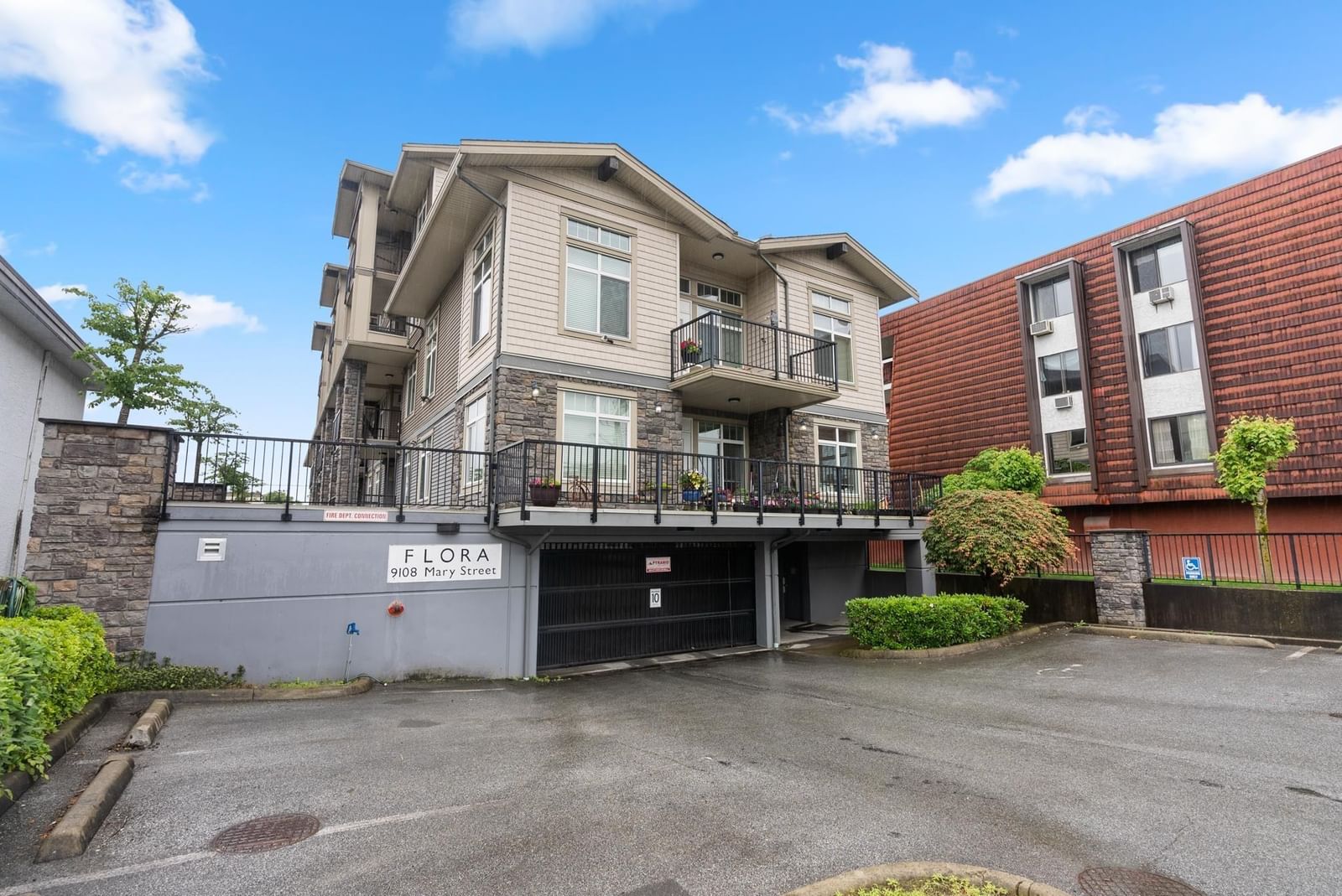 Listing Image 20