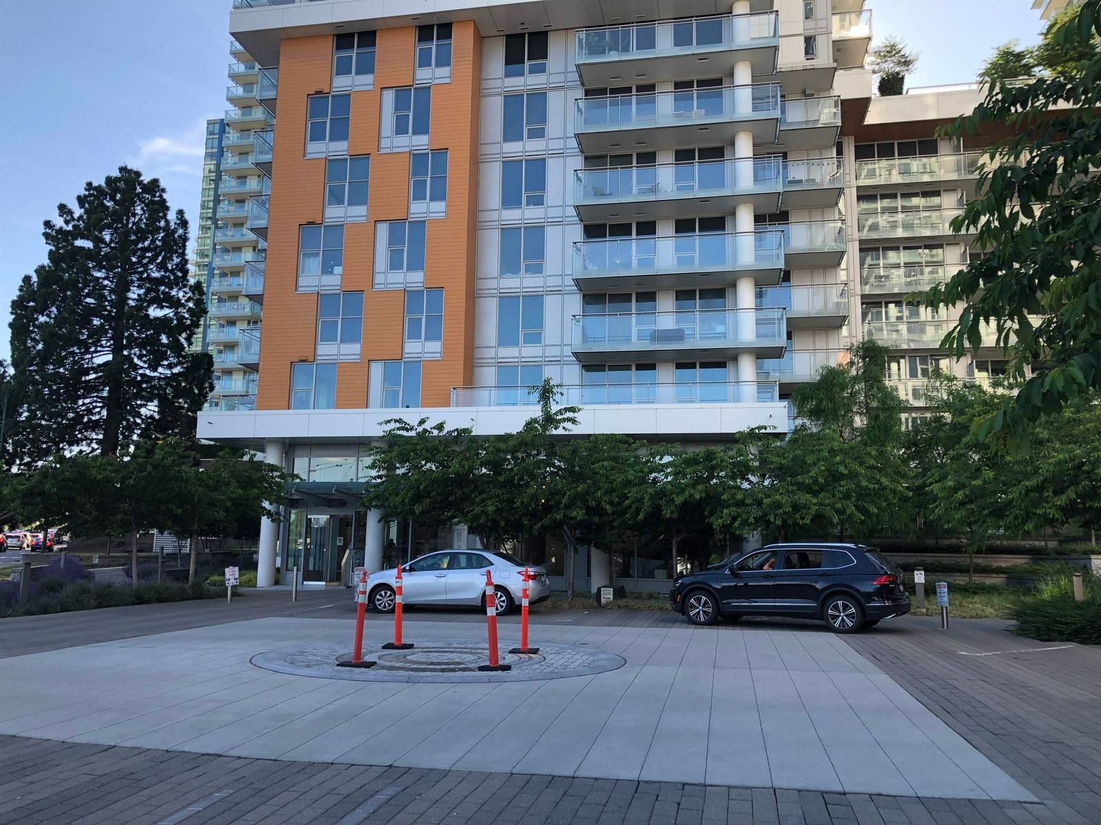 Listing Image 19